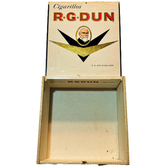 Vintage RG Dun Cigar Box 50 Cigarillos Class C Display Collectible No Product - Picture 3 of 7